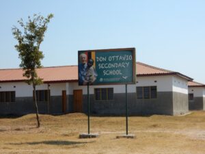 xZambia-Marisa-101_res.jpg.pagespeed.ic.6cSqVvKS-_